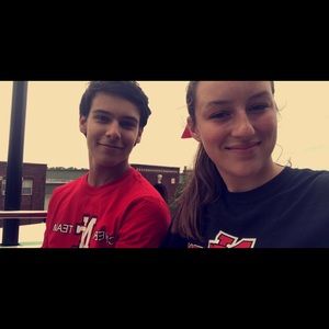 Meet your Posher, Claire